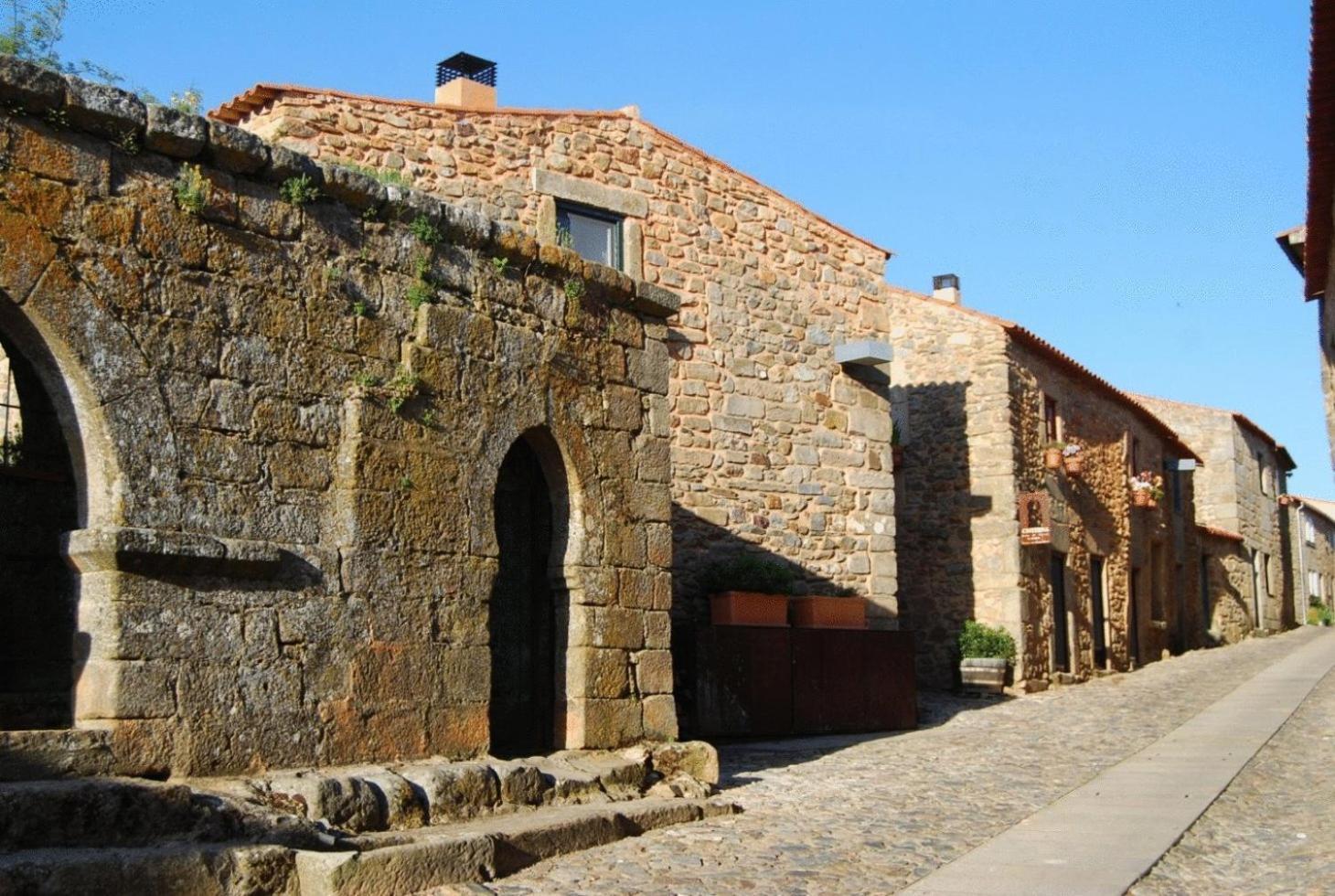 Casa Da Cisterna Guest House Figueira de Castelo Rodrigo Eksteriør bilde